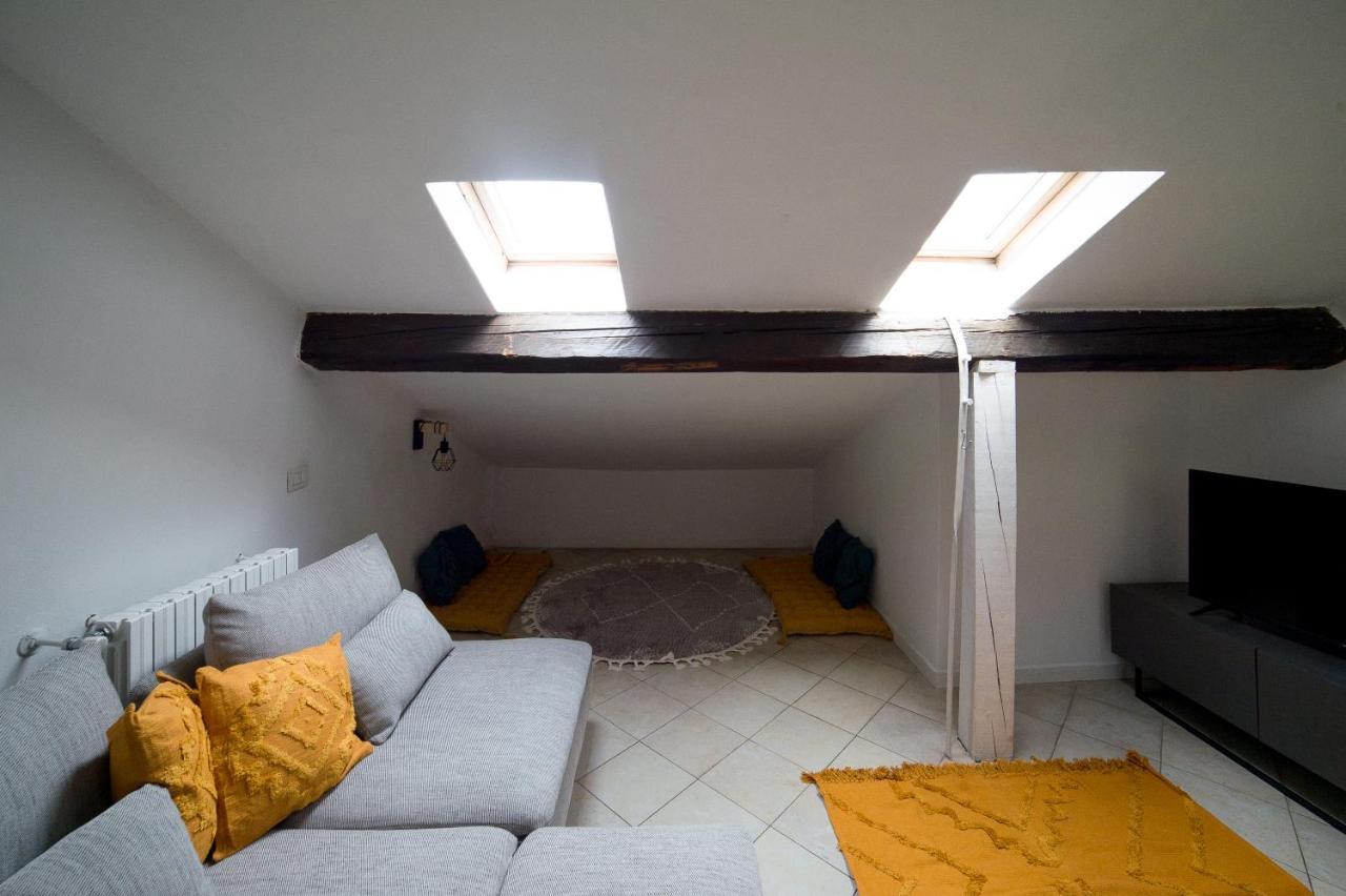 شقة Hbhall Navigli 30 ميلان المظهر الخارجي الصورة