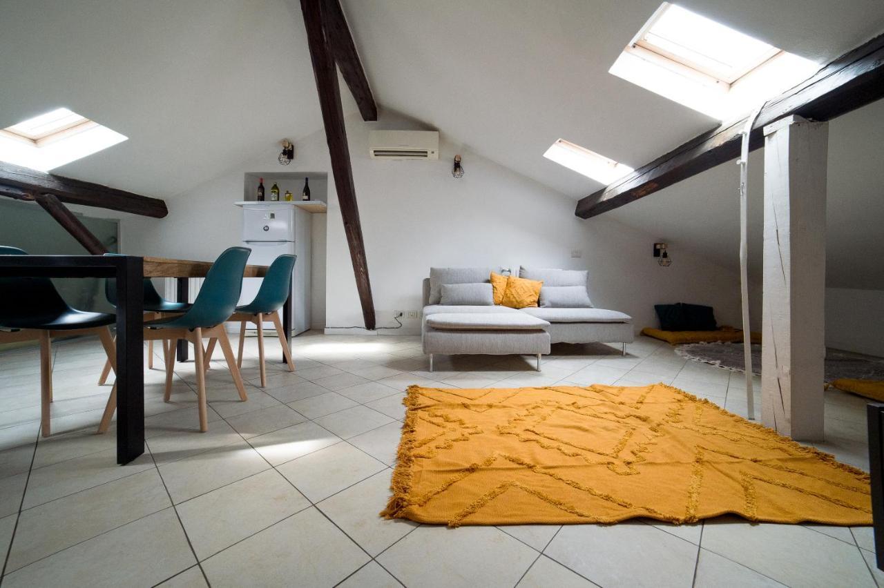 شقة Hbhall Navigli 30 ميلان المظهر الخارجي الصورة